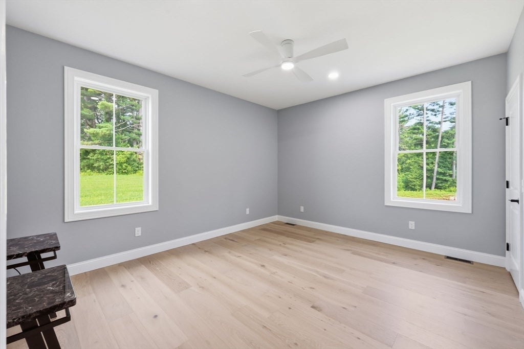 17 Silvergrass Ln, Southwick, MA Photo #36