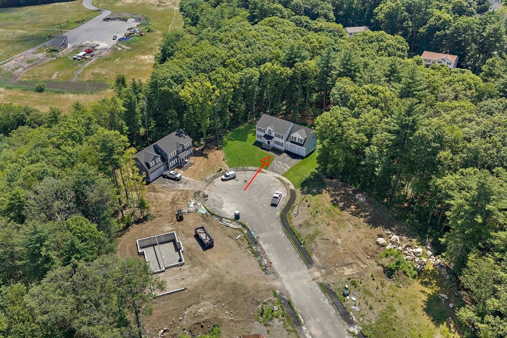 4 Clarendon Circle, Holbrook, MA Photo #39