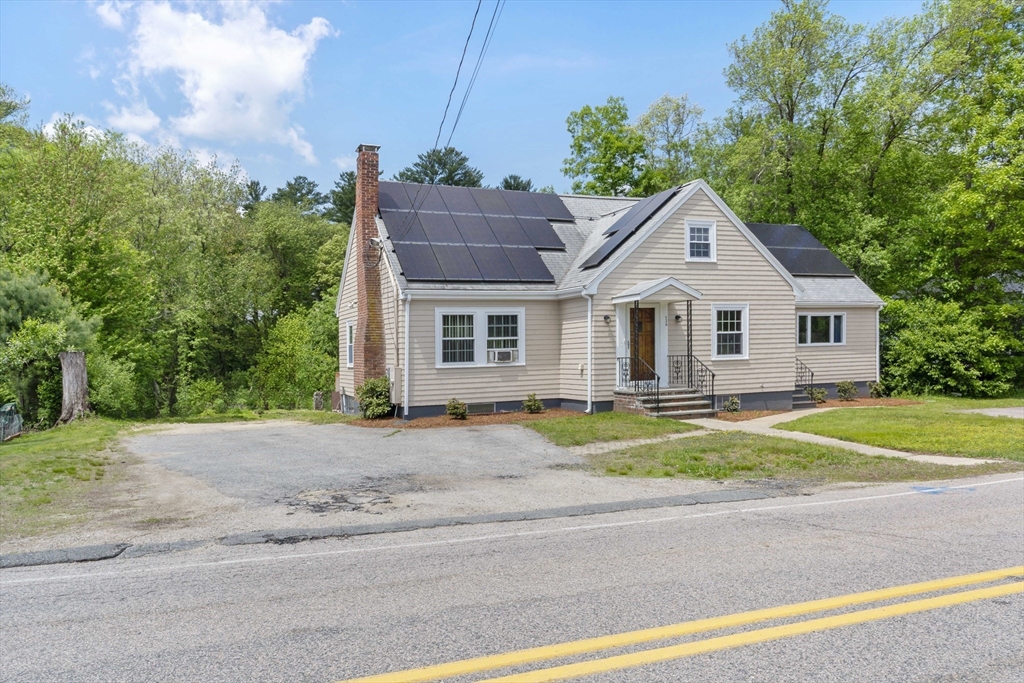 238 Lake St