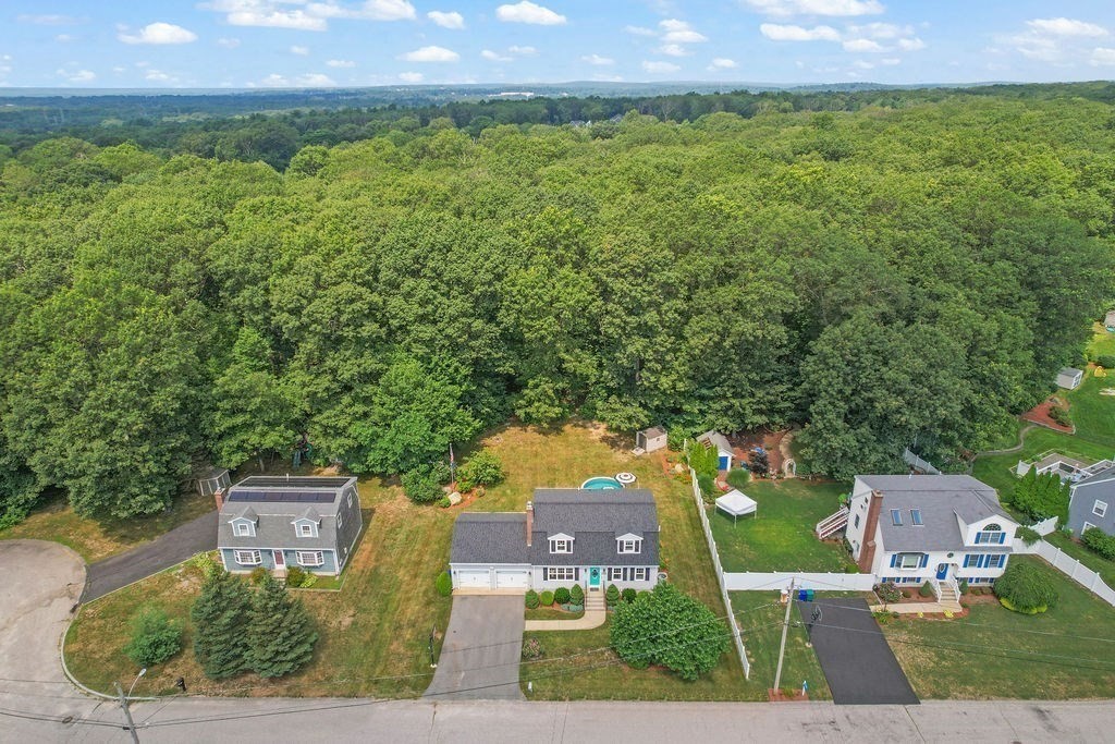 143 Leawood Ln