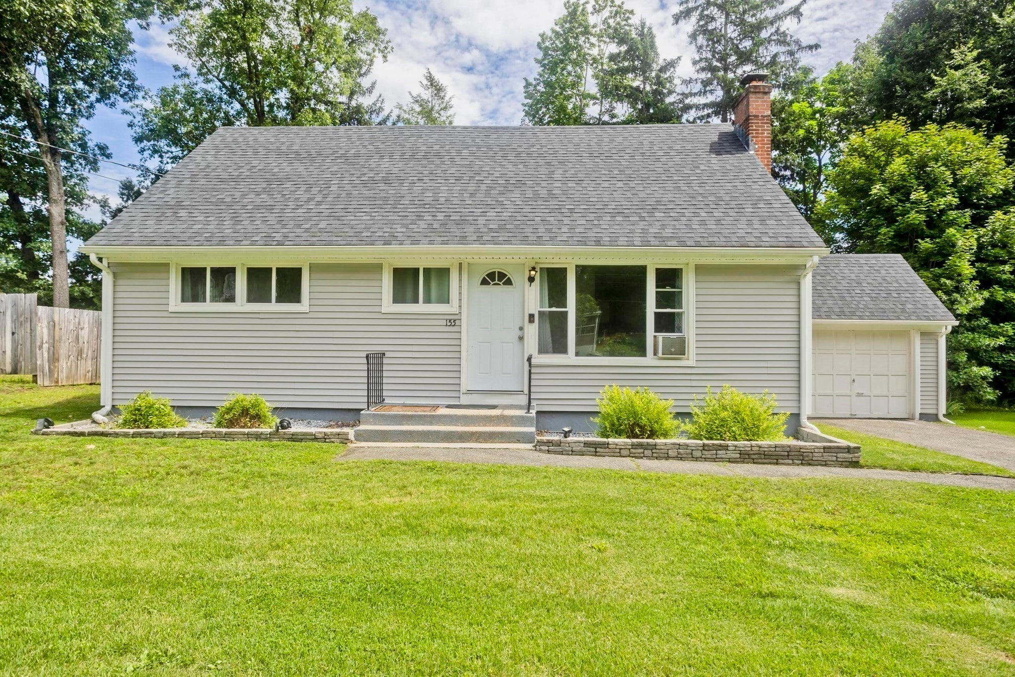 155 Old Farm Rd