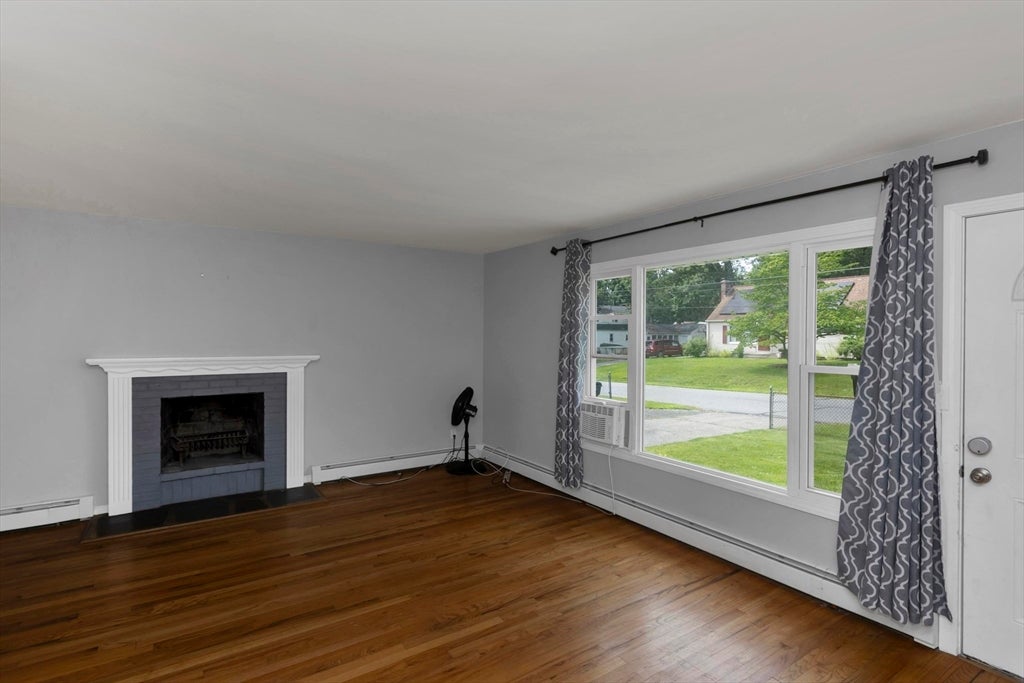 155 Old Farm Rd, Springfield, MA, 155 Old Farm Rd, Springfield, MA Photo #3