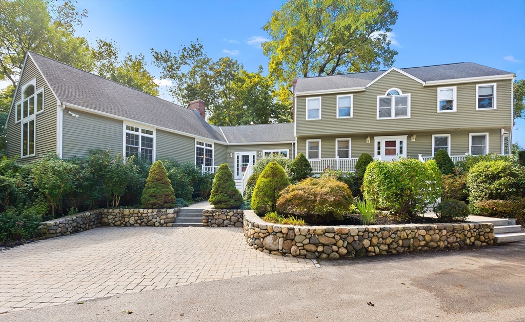 2 Langlee Rd