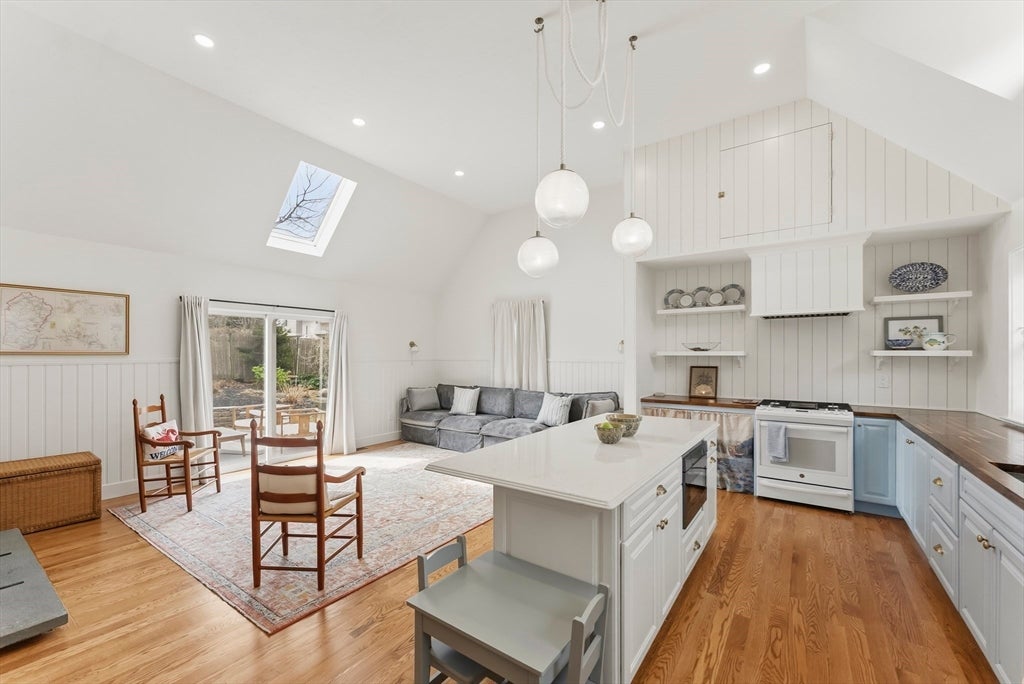 29 Field St, Marshfield, MA, 29 Field St, Marshfield, MA Photo #5