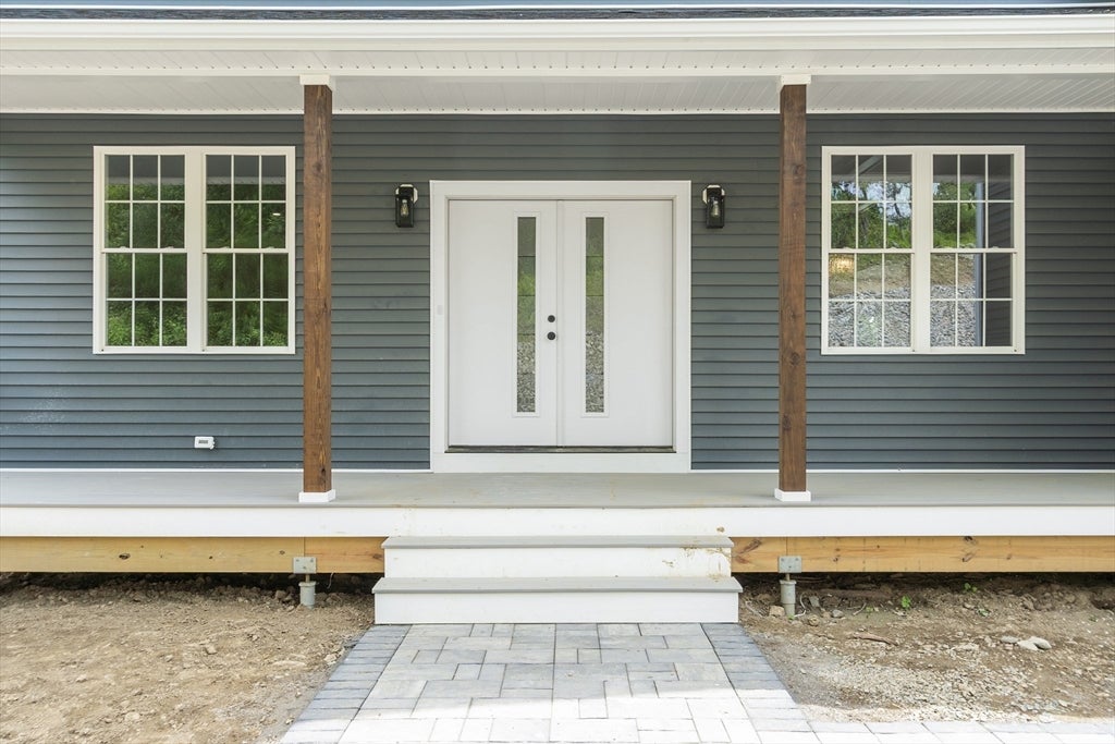 Photo of 86 High St, Shrewsbury, MA 01545 (MLS # 73529266)