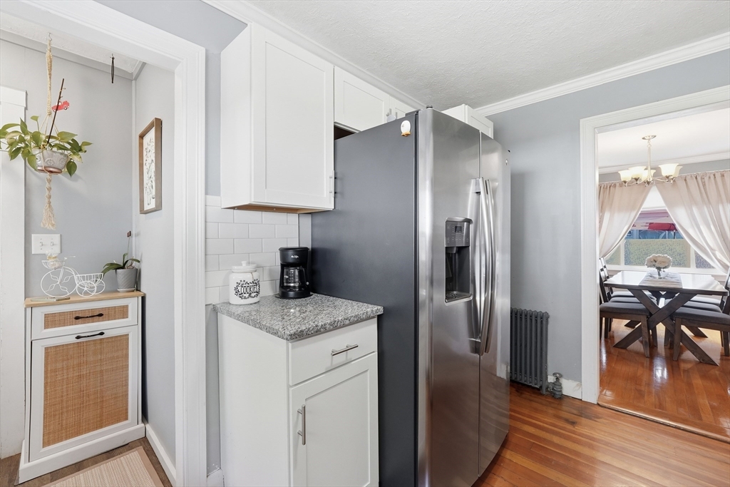 42 Volkmar St