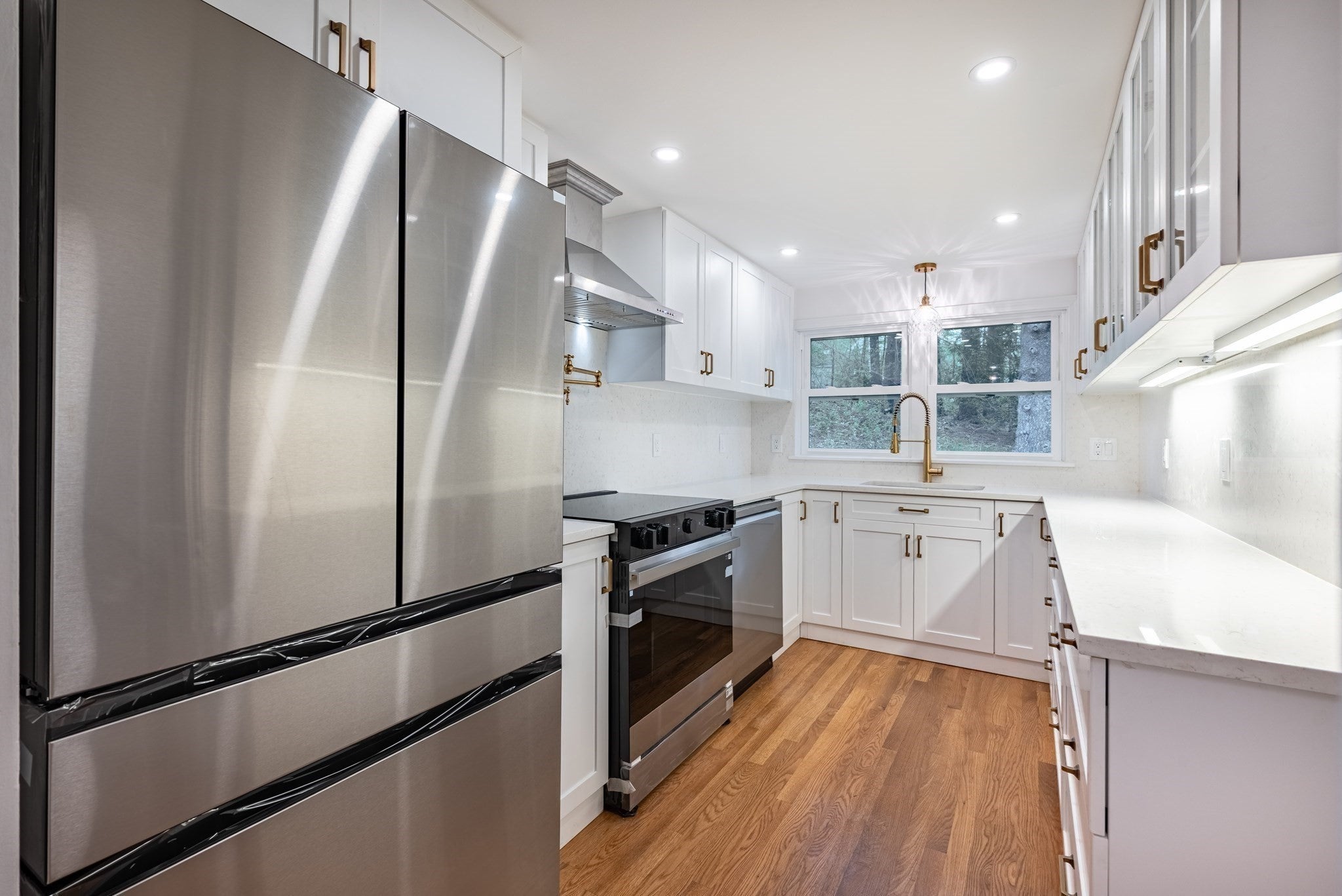 9 Bridge St, Medfield, MA, 9 Bridge St, Medfield, MA Photo #5