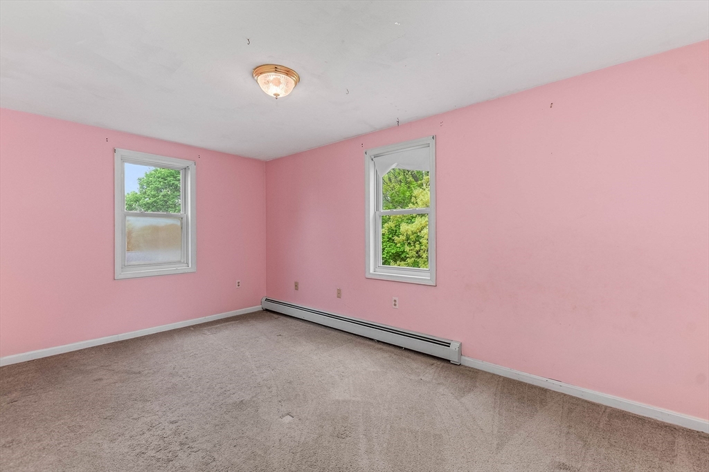 137 Eleanor Dr, Braintree, MA Photo #25