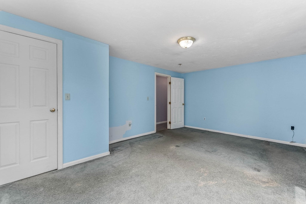 137 Eleanor Dr, Braintree, MA Photo #24
