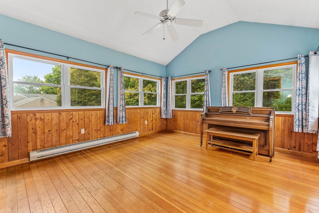 137 Eleanor Dr, Braintree, MA Photo #11
