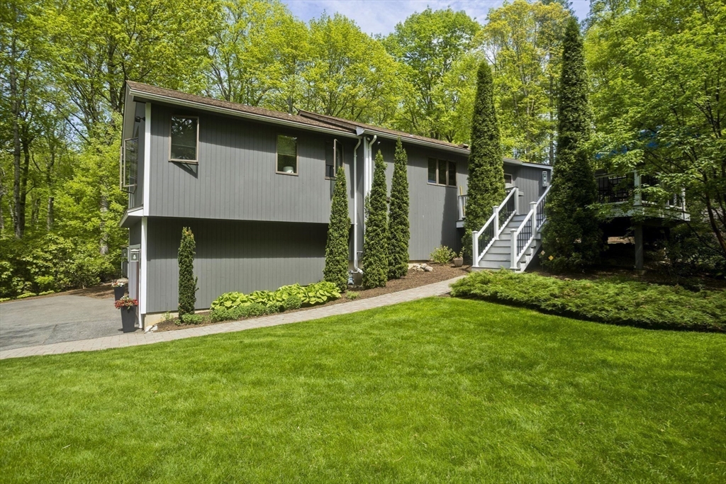 21 Birch Ln