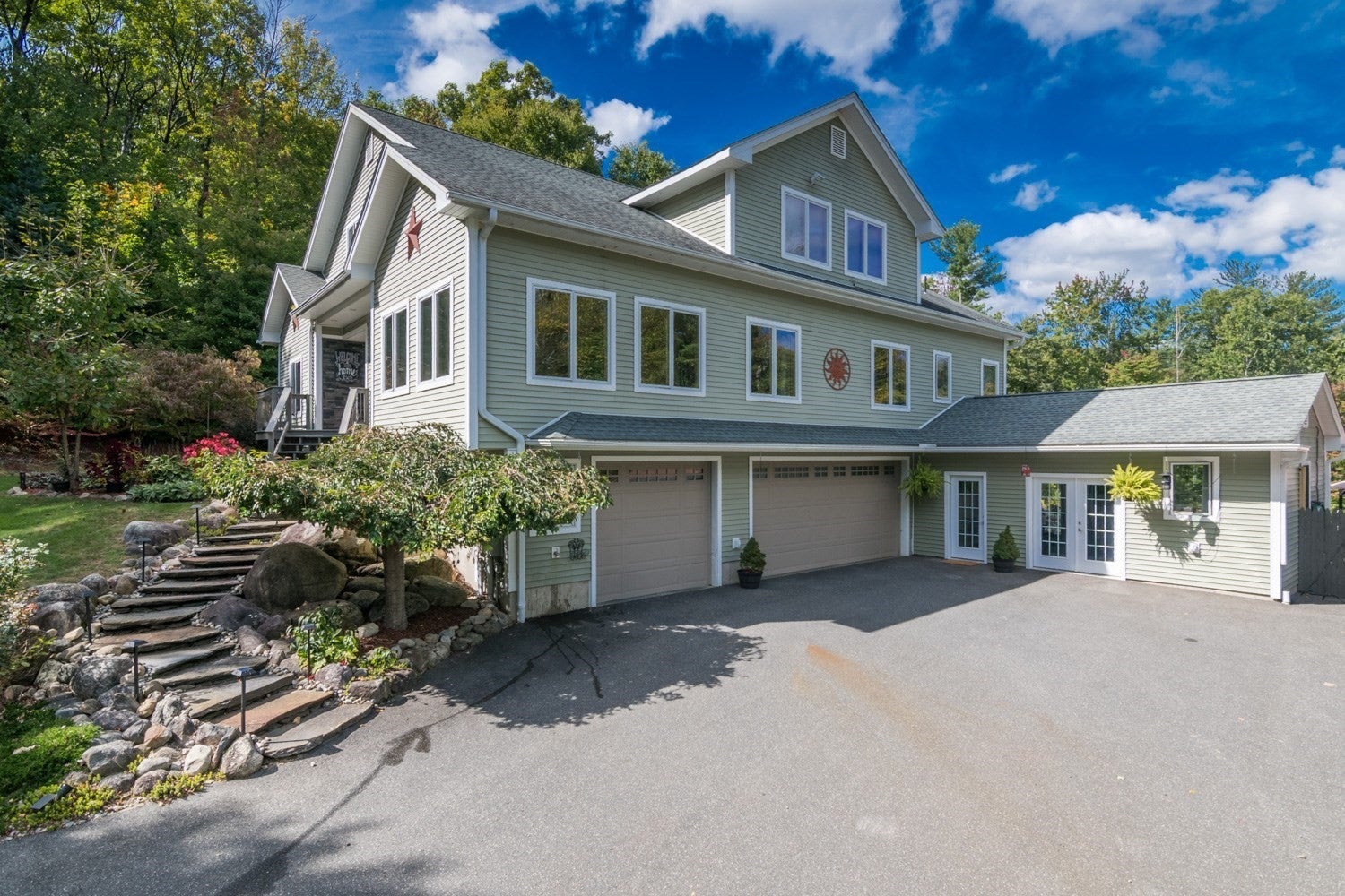 1527 Southampton Road