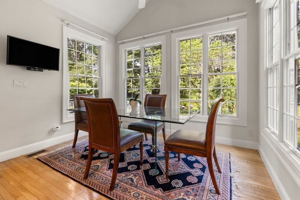 266 Landham
