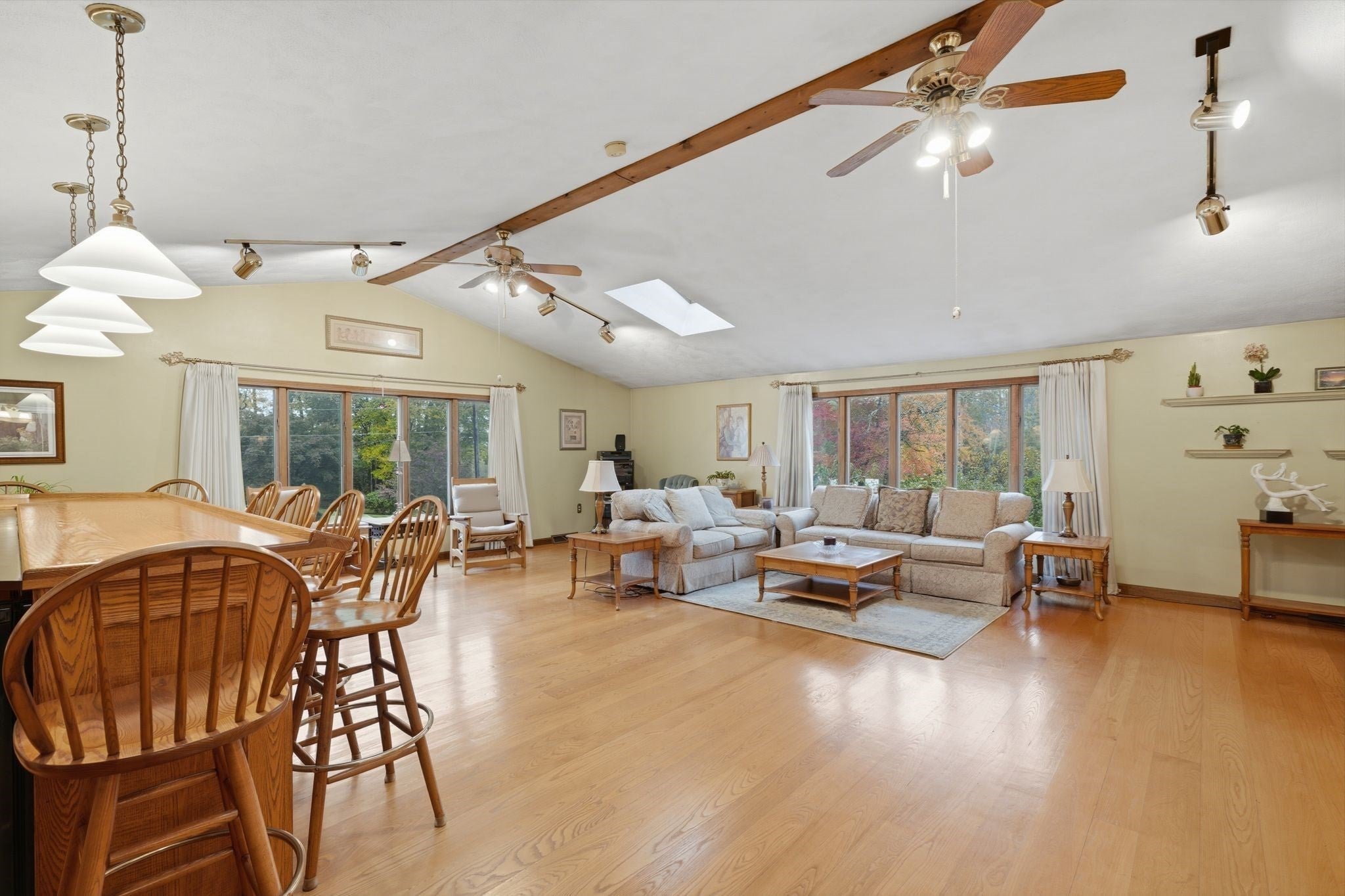 15 Regis Rd, Tewksbury, MA Photo #30