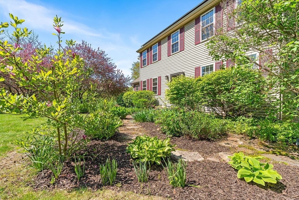 102 Haggerty Rd