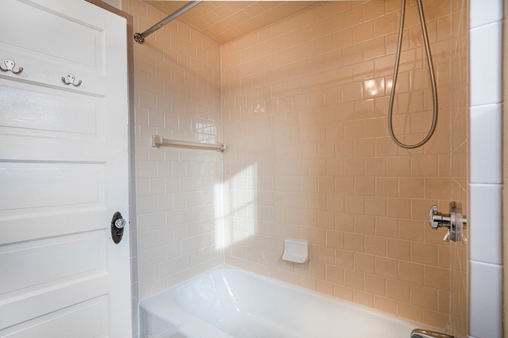 159 Langdon Ave #159, Watertown, MA, 159 Langdon Ave #159, Watertown, MA Photo #26