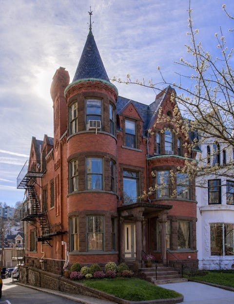 Photo of 1575 Beacon St #3R, Brookline, MA 02446 (MLS # 73529839)