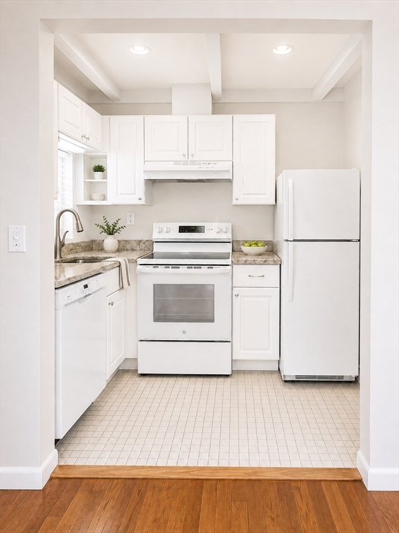 1575 Beacon St 3R