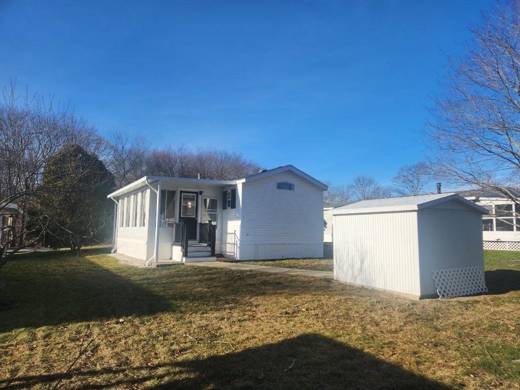 637 South Washington 4