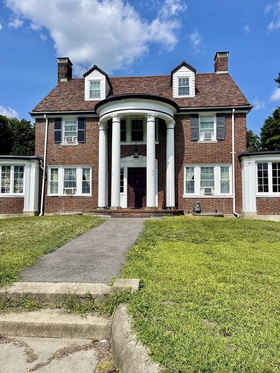 37 Harrison St