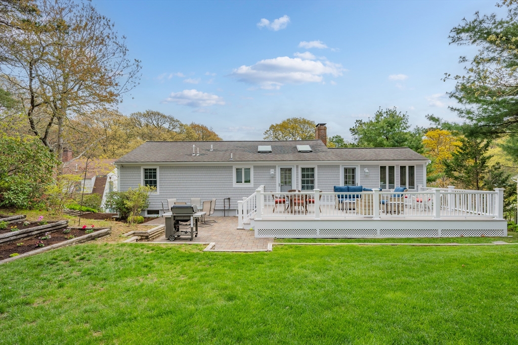359 Lake Elizabeth Dr