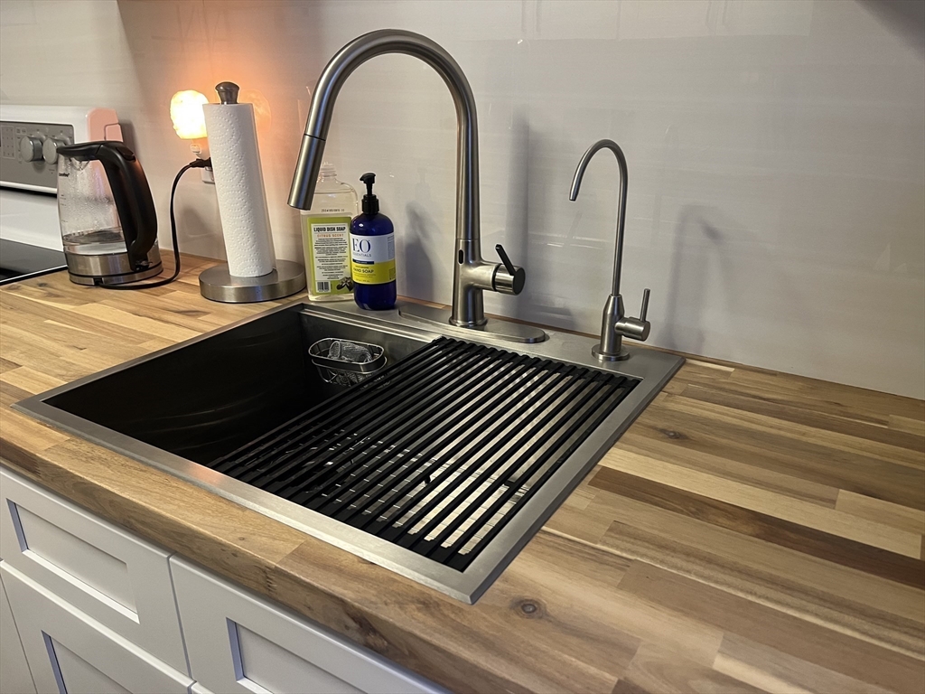 44 Village Hill Ln 44