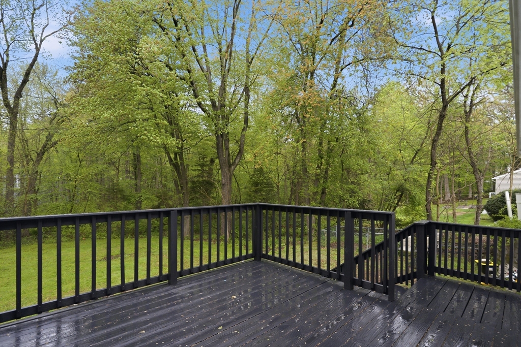 616 Cooley St, Springfield, MA Photo #28
