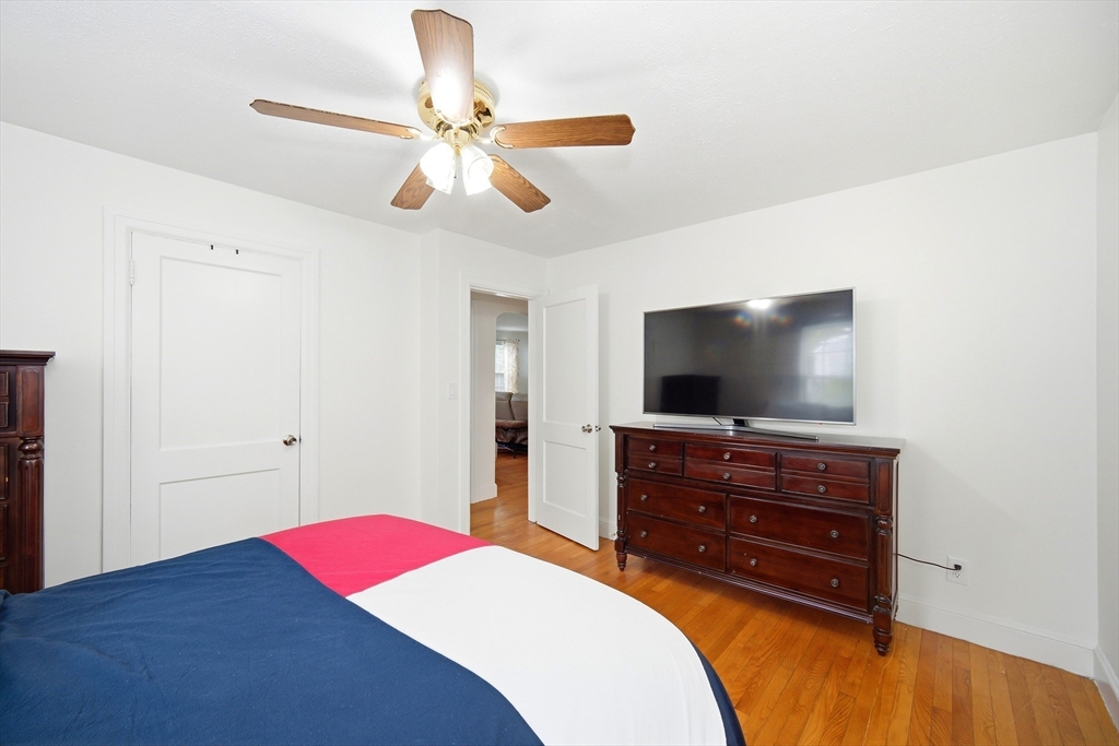 616 Cooley St, Springfield, MA Photo #19