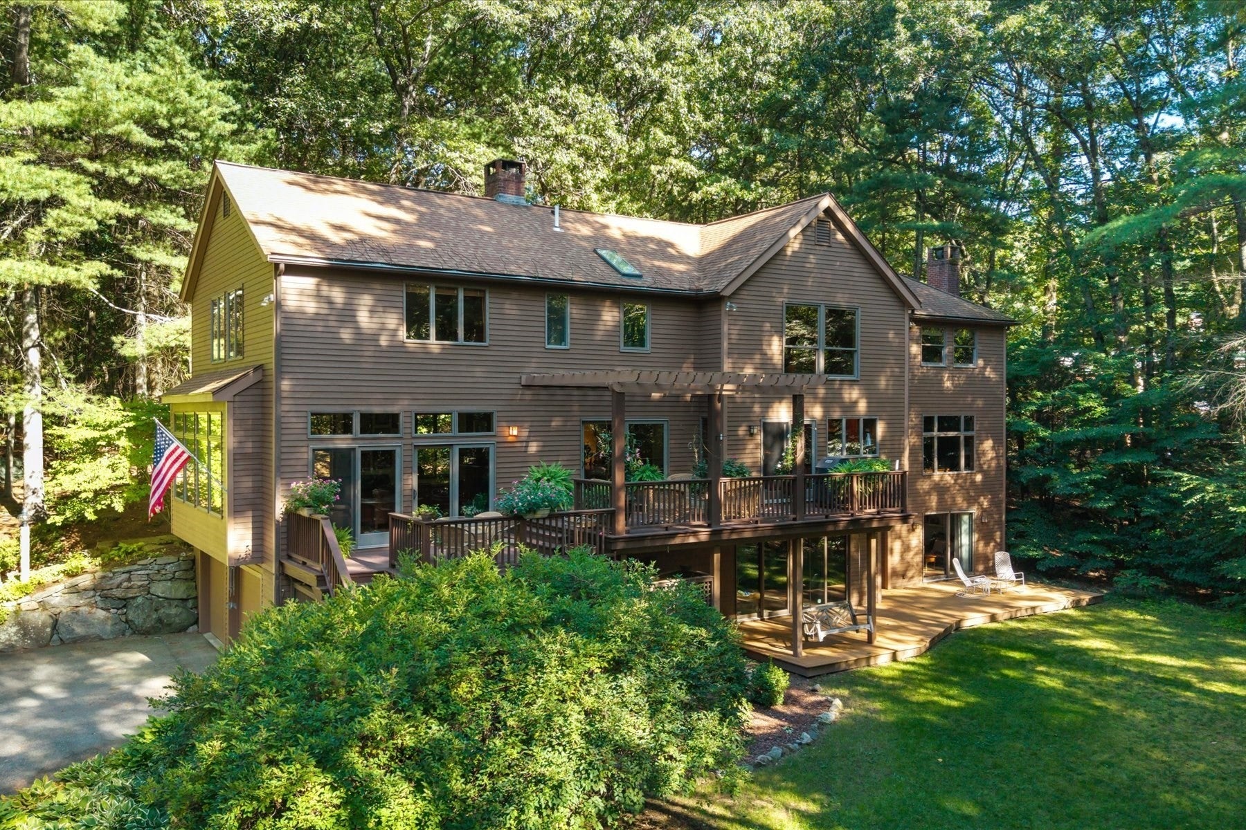 Photo of 53 Green Ln, Sherborn, MA
