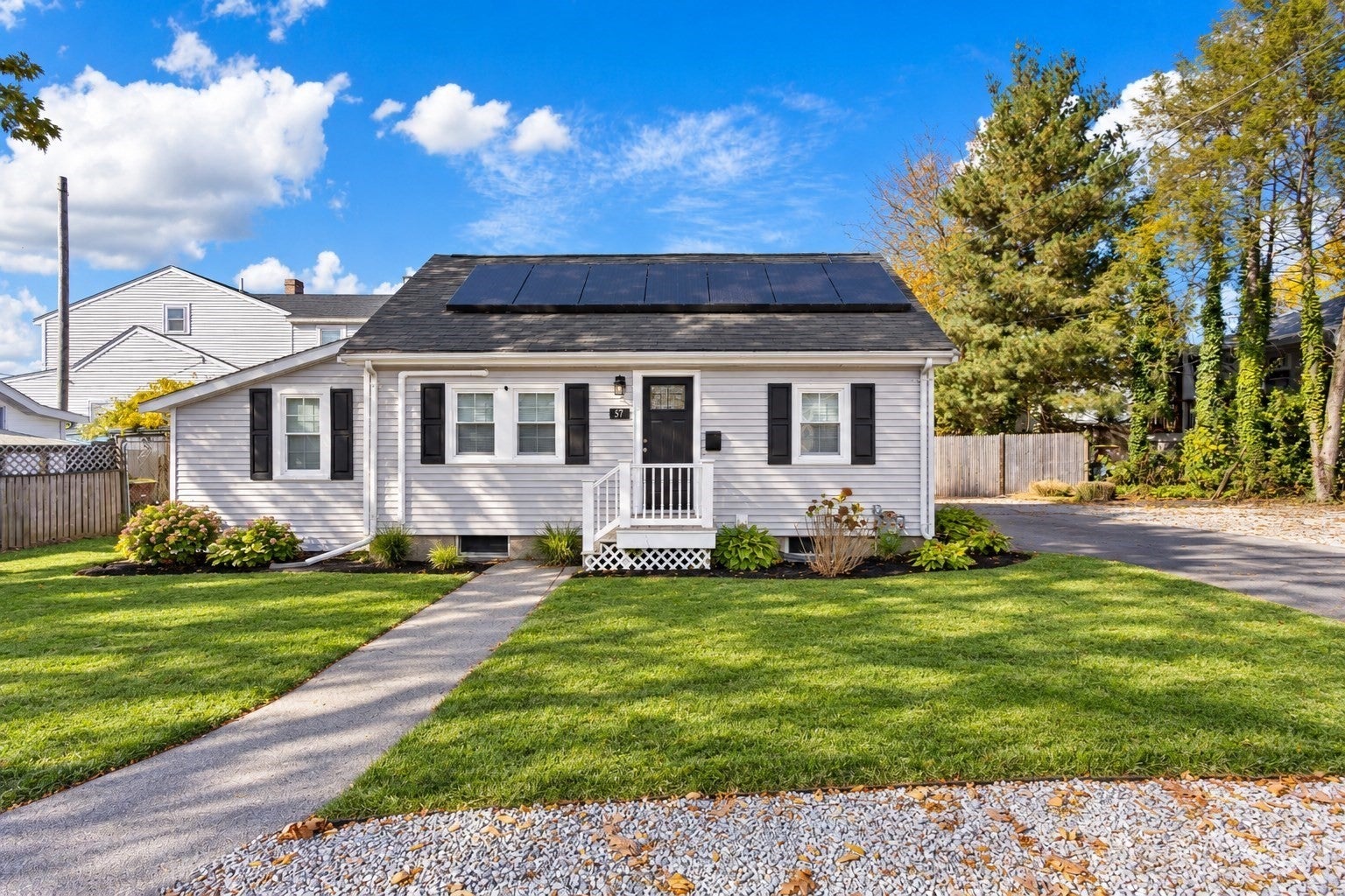57 Brewster Rd