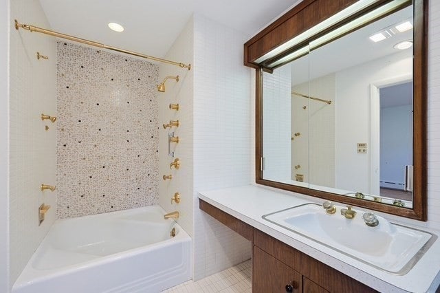 40 Woodfall Rd, Belmont, MA, 40 Woodfall Rd, Belmont, MA Photo #17