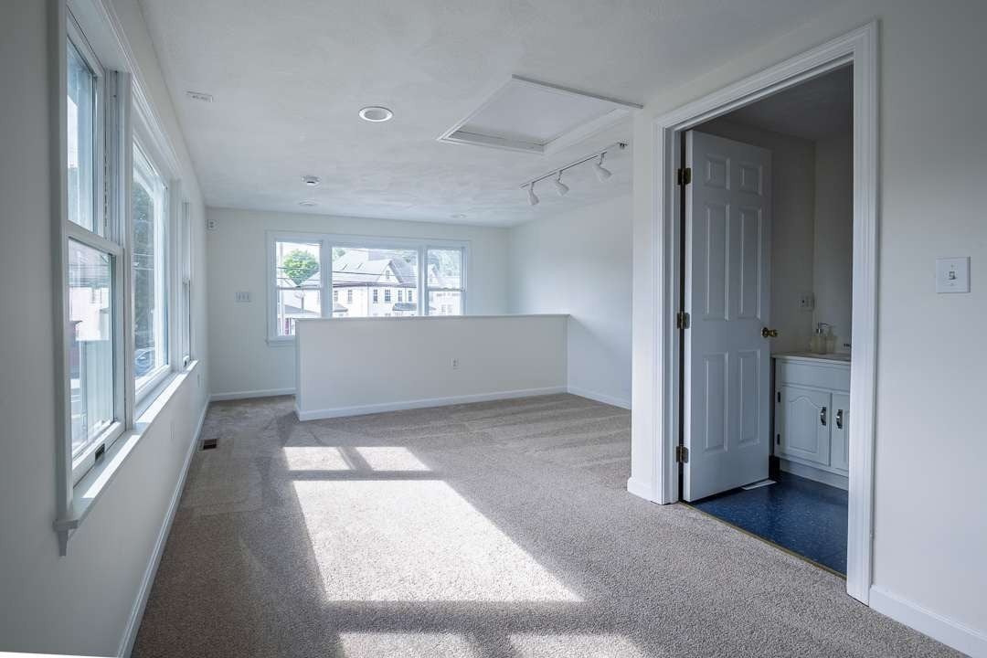 127 1/2 Bridge Street, Beverly, MA, 127 1/2 Bridge Street, Beverly, MA Photo #8