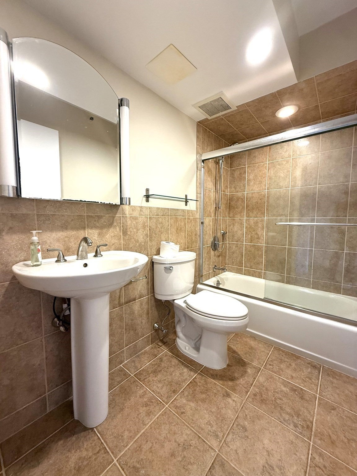 1731 Beacon ST #422, Brookline, MA, 1731 Beacon ST #422, Brookline, MA Photo #7