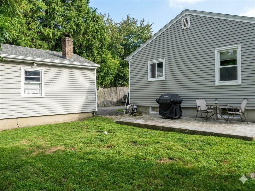 118 Randolph Ave, Tiverton, RI Photo #30