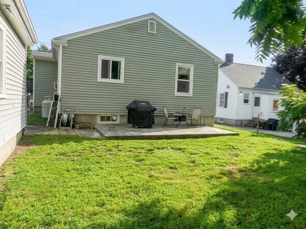118 Randolph Ave, Tiverton, RI Photo #29