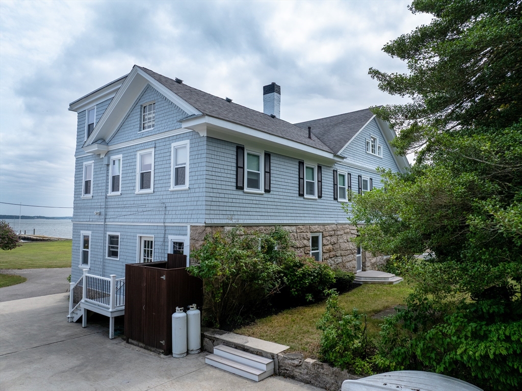 272 Delano Rd