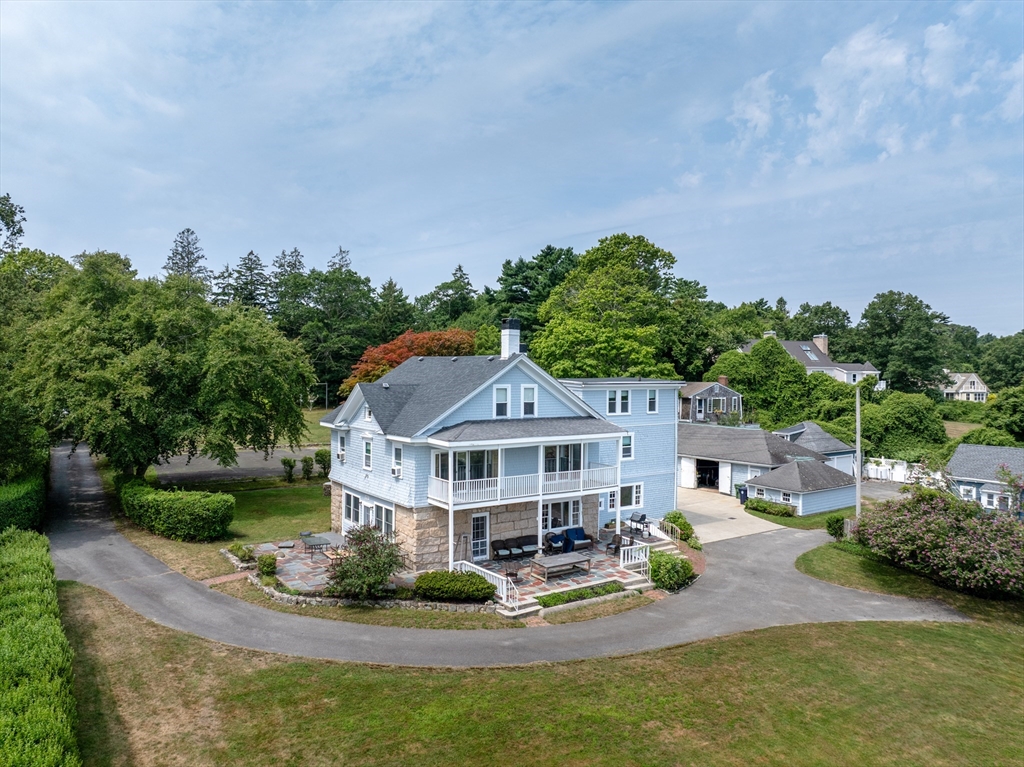272 Delano Rd