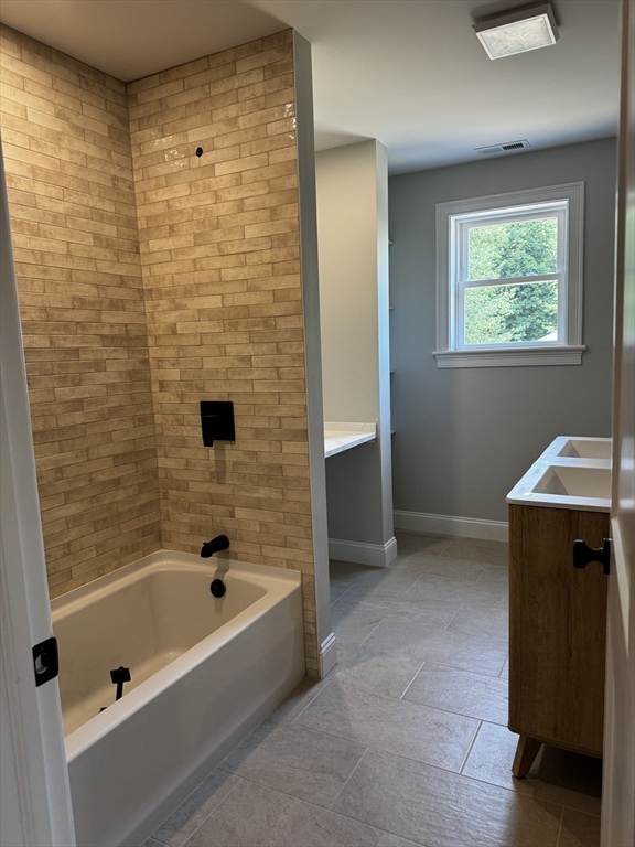 27 Rollins ST #B, Groveland, MA, 27 Rollins ST #B, Groveland, MA Photo #9