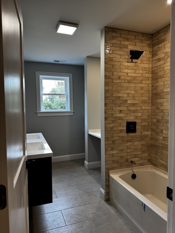 27 Rollins ST #B, Groveland, MA, 27 Rollins ST #B, Groveland, MA Photo #8