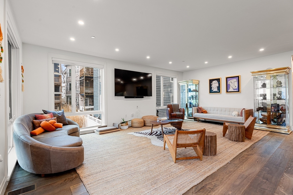 67-69 Auckland St 1