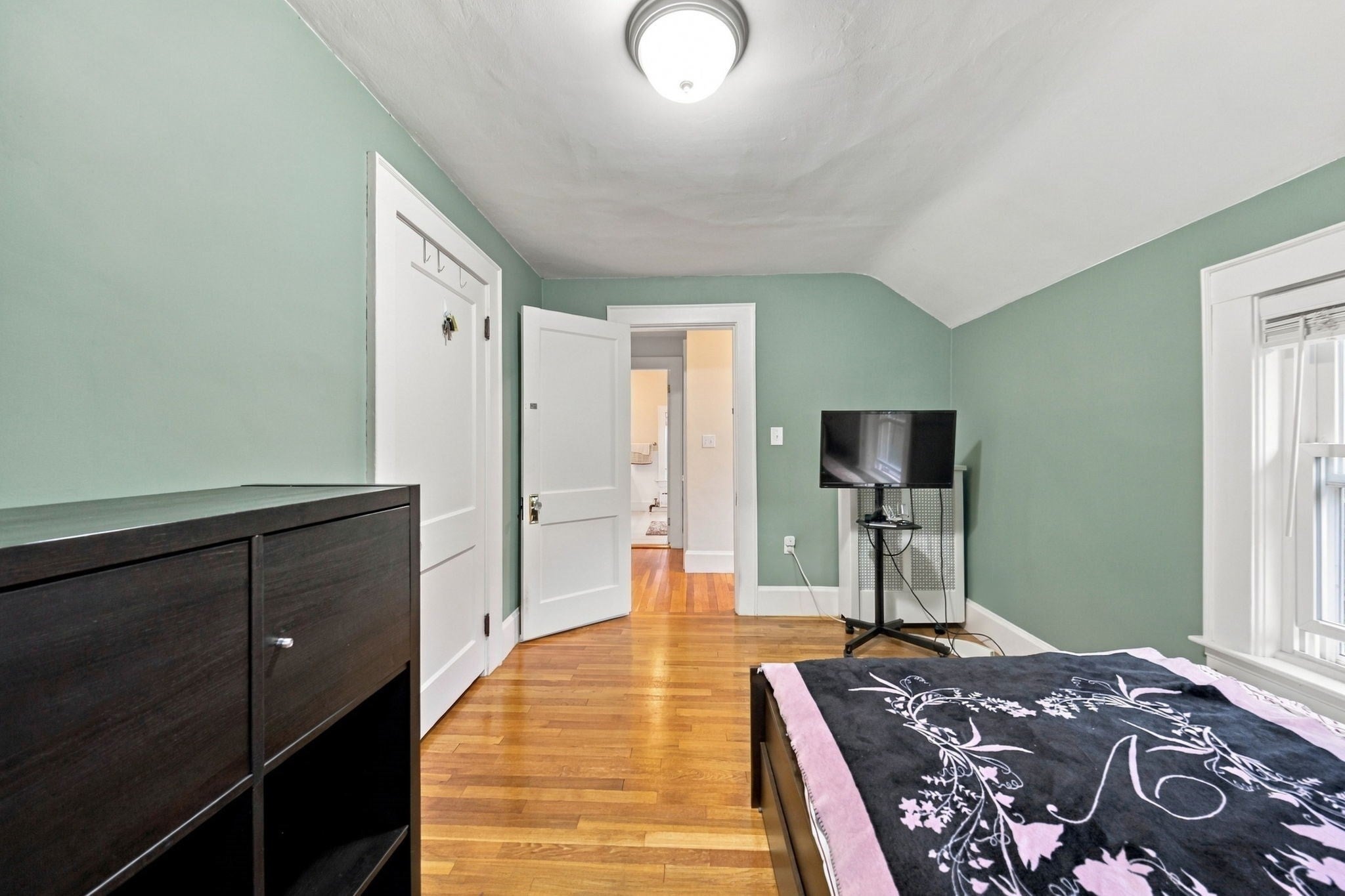 31 Lura St, Lowell, MA, 31 Lura St, Lowell, MA Photo #21