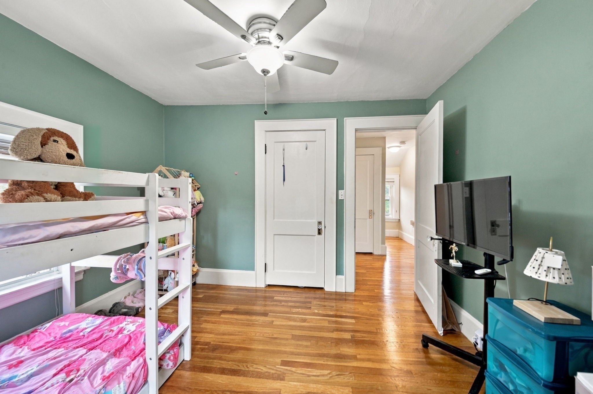 31 Lura St, Lowell, MA, 31 Lura St, Lowell, MA Photo #27