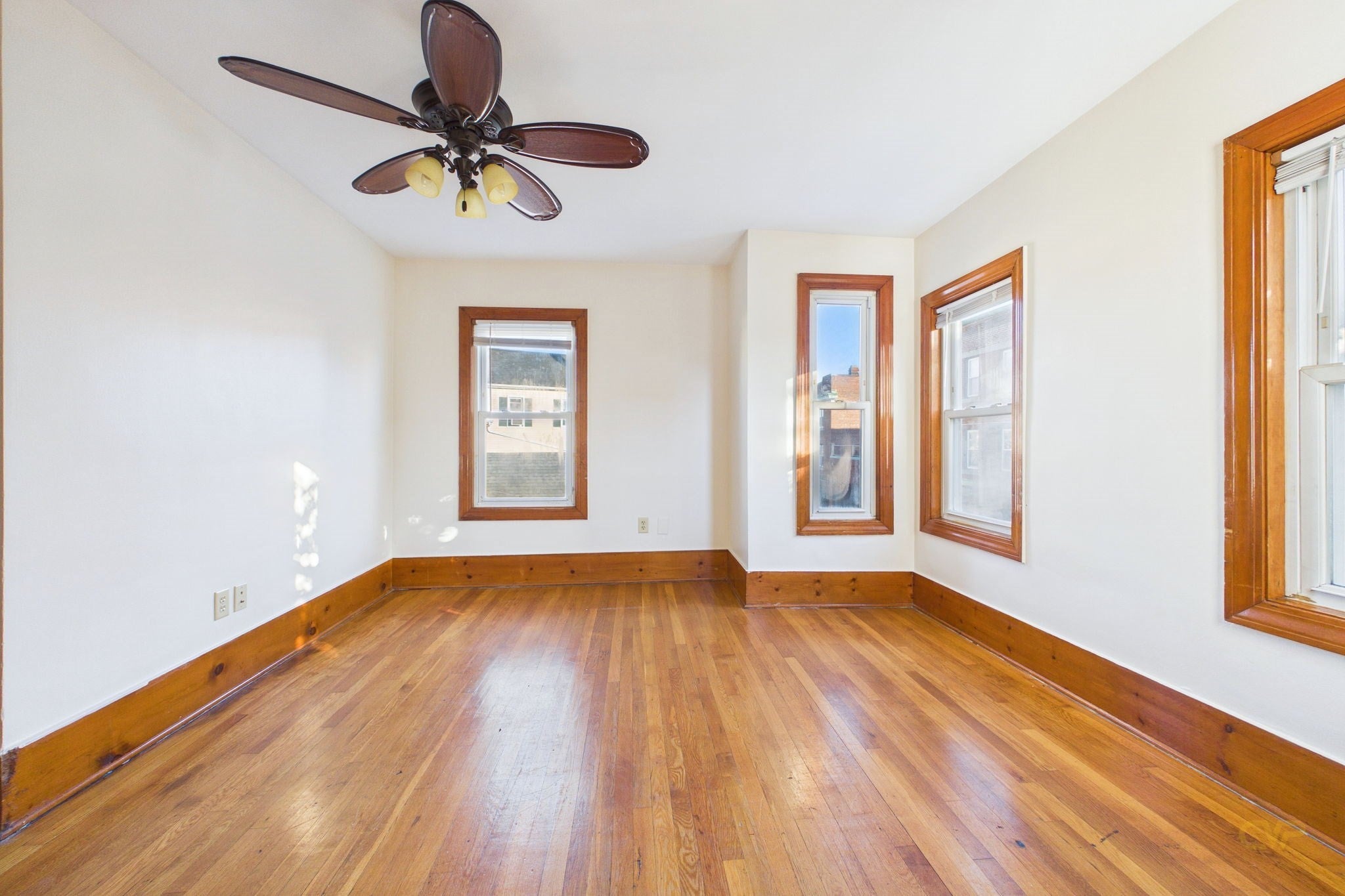 431 Rivet St, New Bedford, MA, 431 Rivet St, New Bedford, MA Photo #6