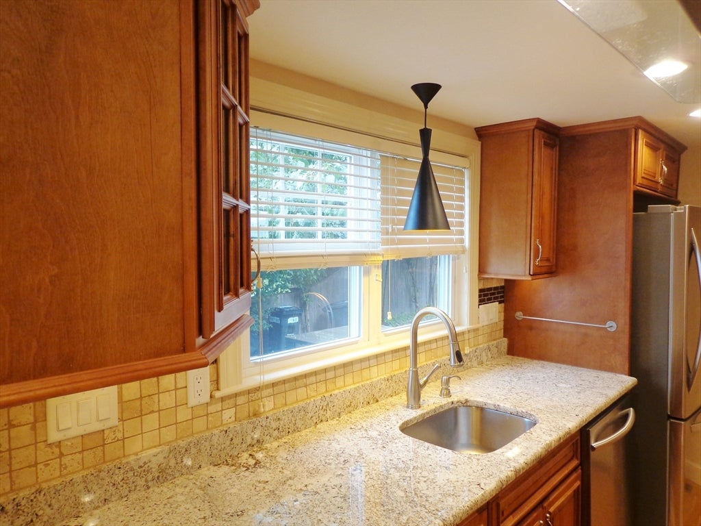 109 Fayette St #2, Watertown, MA Photo #7