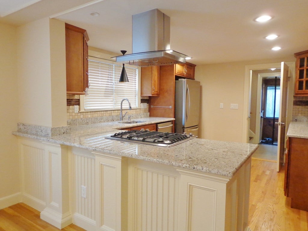 109 Fayette St #2, Watertown, MA Photo #4