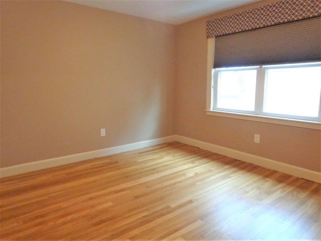 109 Fayette St #2, Watertown, MA Photo #11