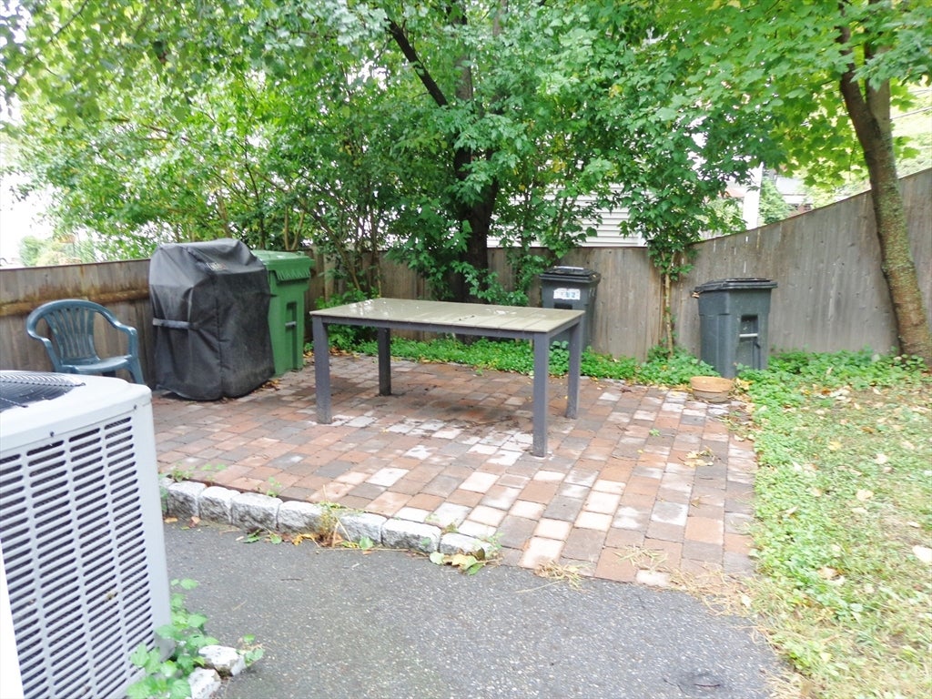 109 Fayette St #2, Watertown, MA Photo #13