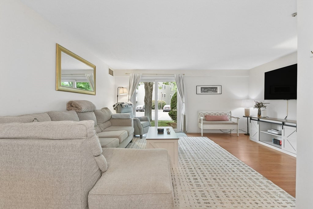 36 Silver Hill Lane 15