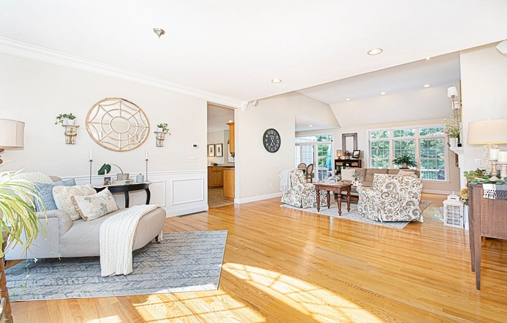 258 Nicholas Dr, Lancaster, MA, 258 Nicholas Dr, Lancaster, MA Photo #6