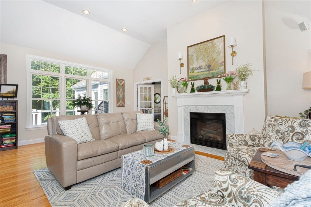 258 Nicholas Dr, Lancaster, MA, 258 Nicholas Dr, Lancaster, MA Photo #10